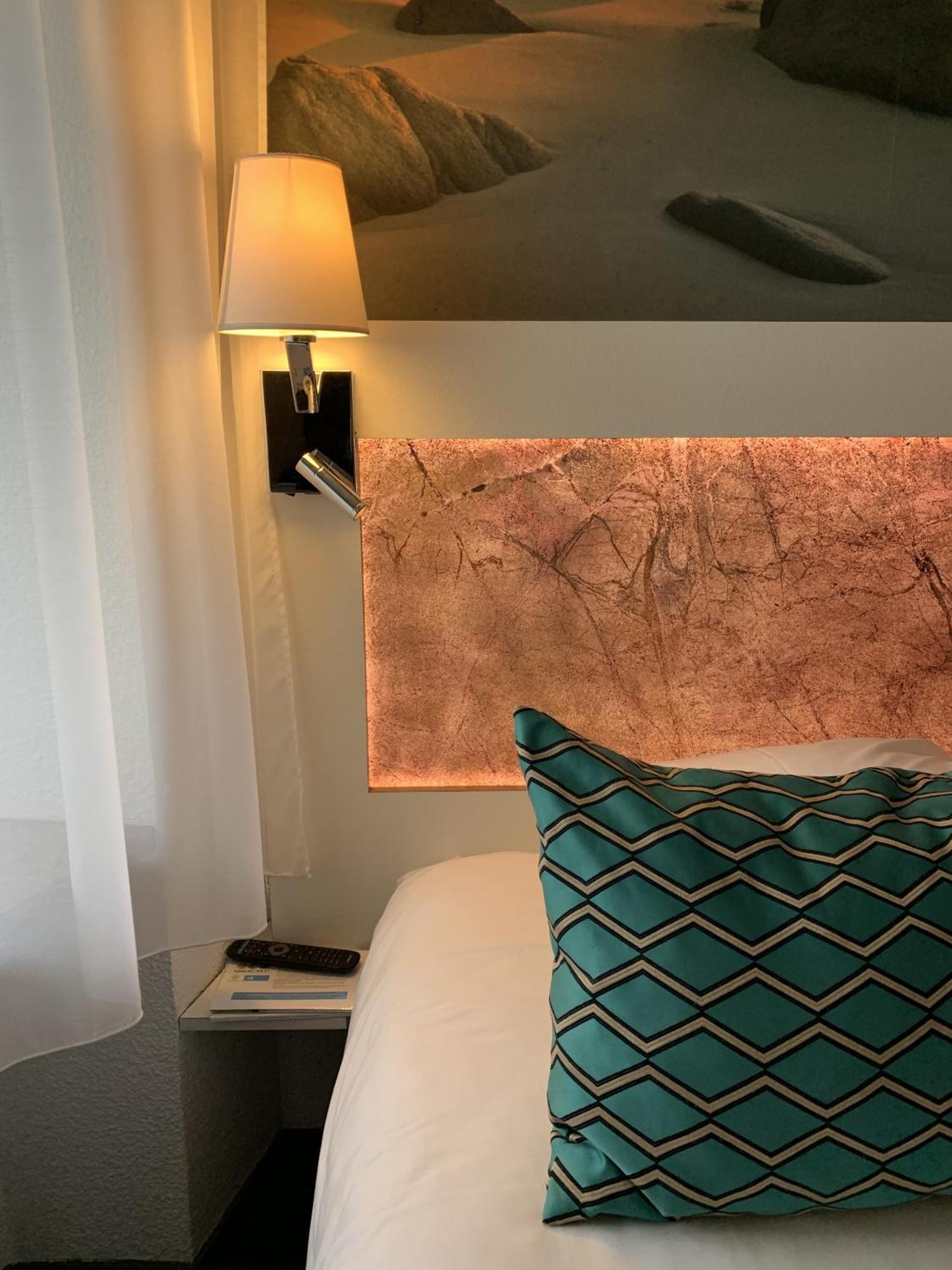 Ambassadeur Hotel - Cherbourg Port De Plaisance Esterno foto