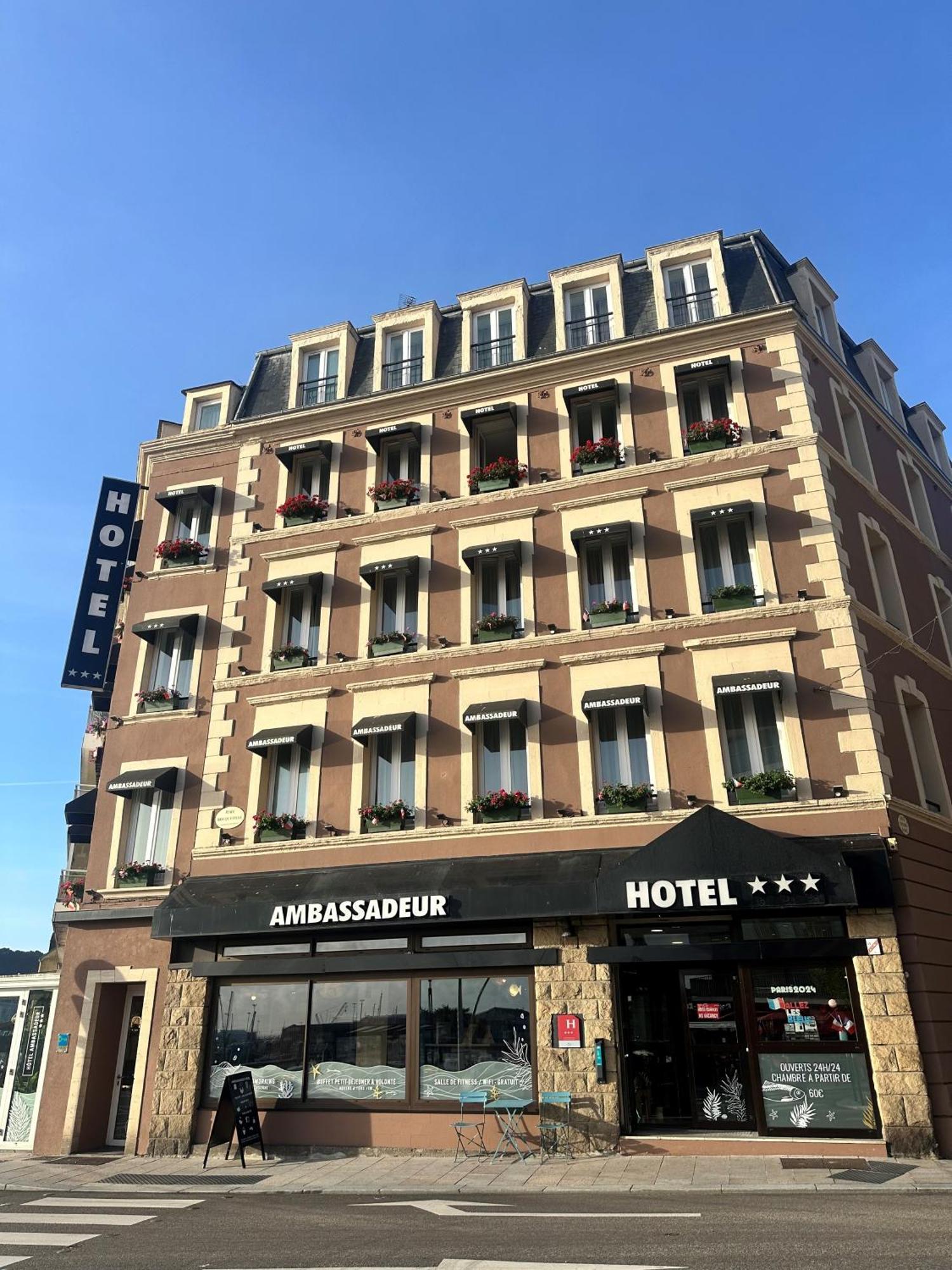 Ambassadeur Hotel - Cherbourg Port De Plaisance Esterno foto