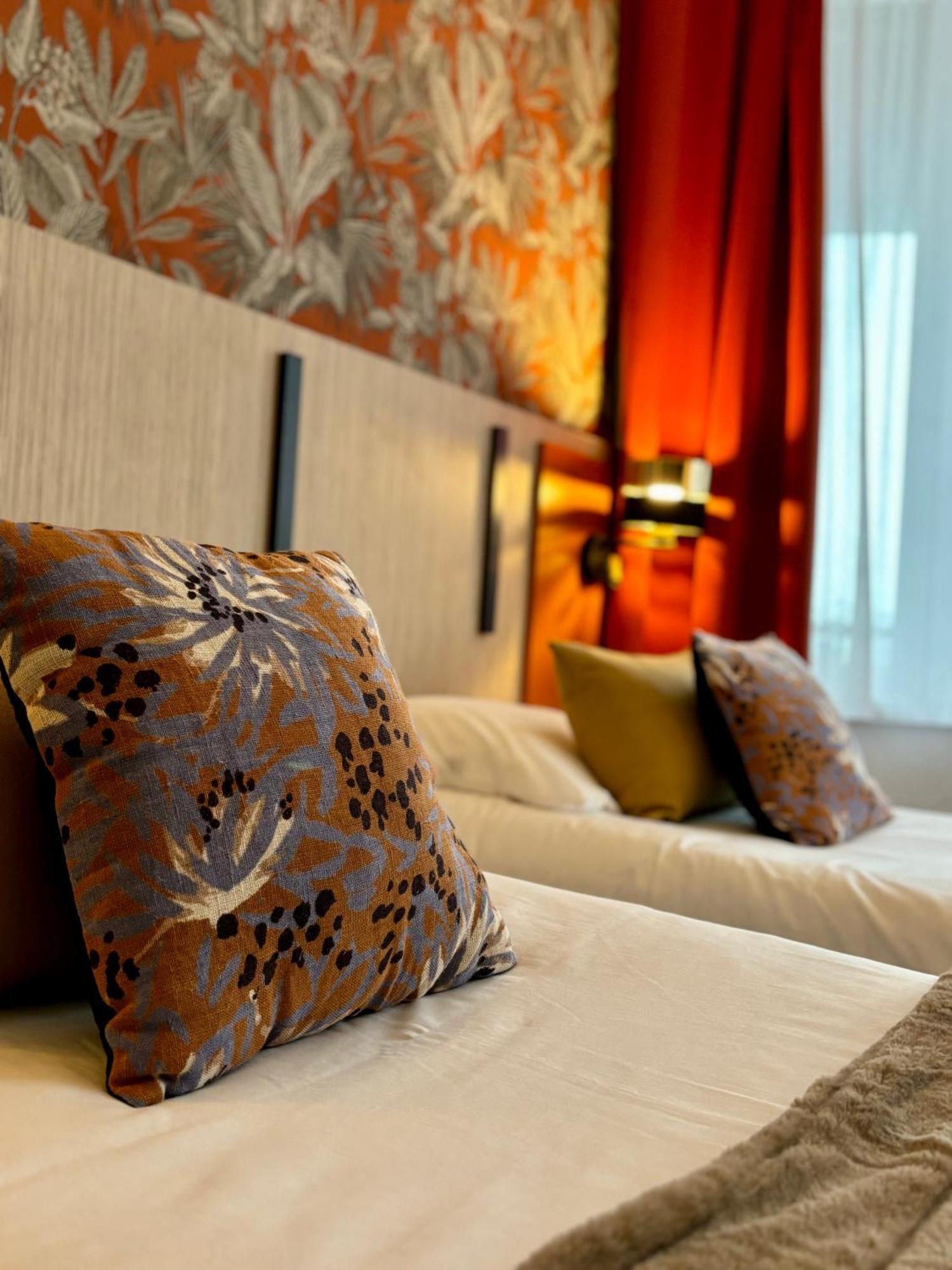 Ambassadeur Hotel - Cherbourg Port De Plaisance Esterno foto