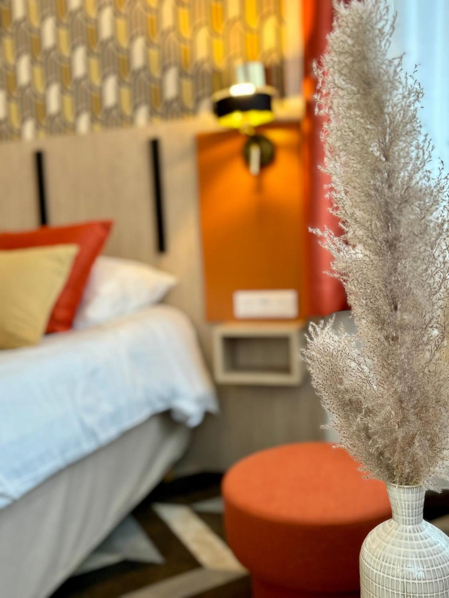 Ambassadeur Hotel - Cherbourg Port De Plaisance Esterno foto
