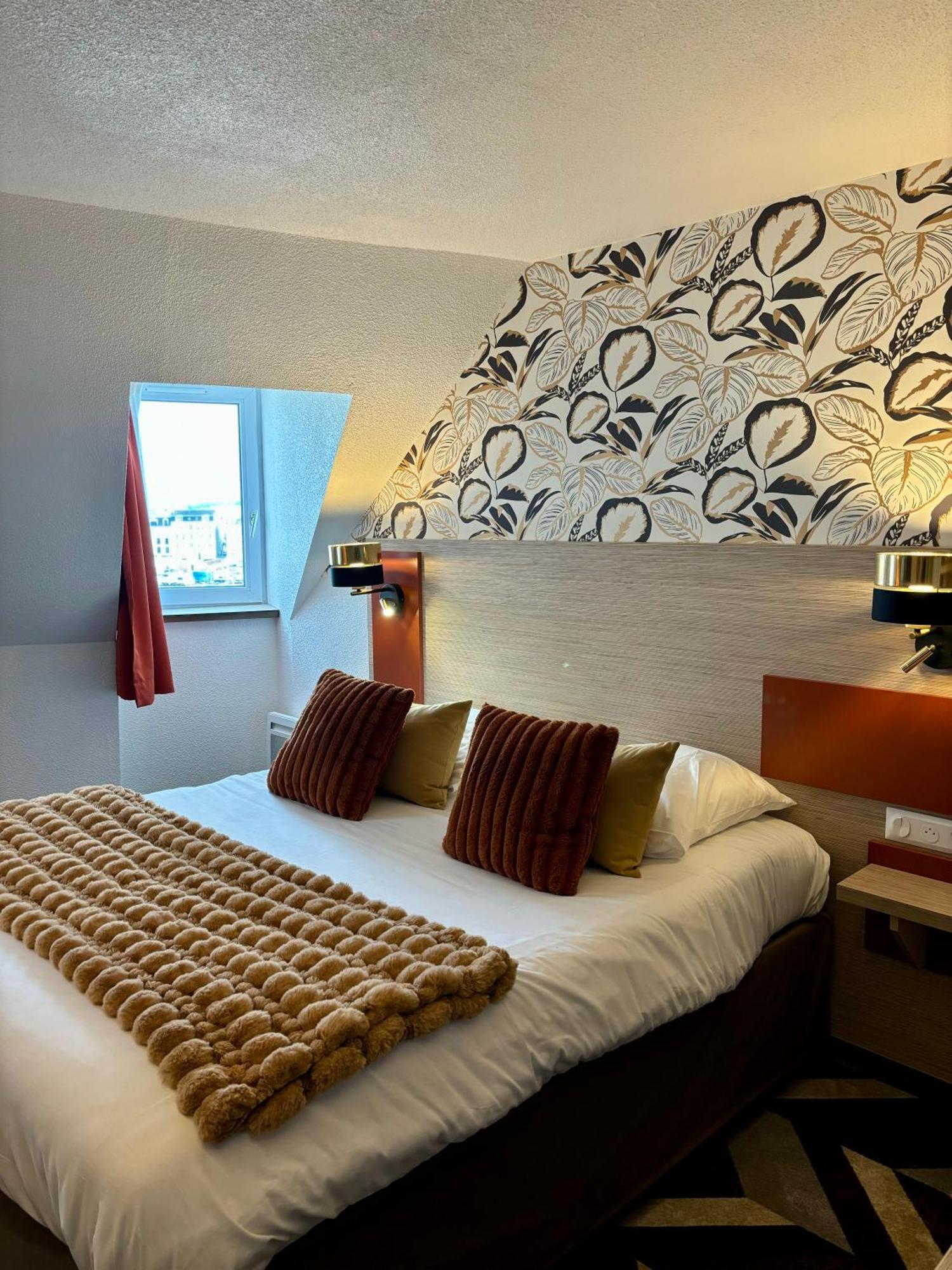 Ambassadeur Hotel - Cherbourg Port De Plaisance Esterno foto