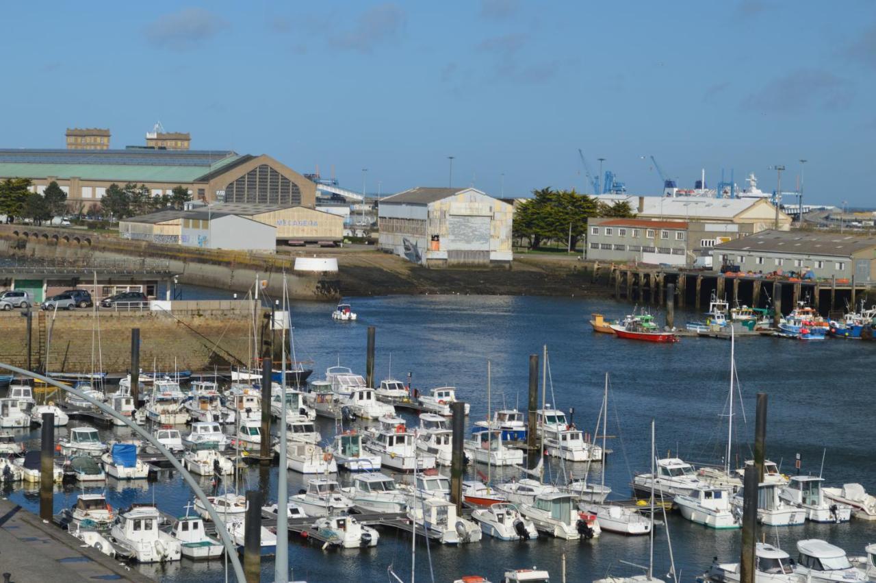 Ambassadeur Hotel - Cherbourg Port De Plaisance Esterno foto